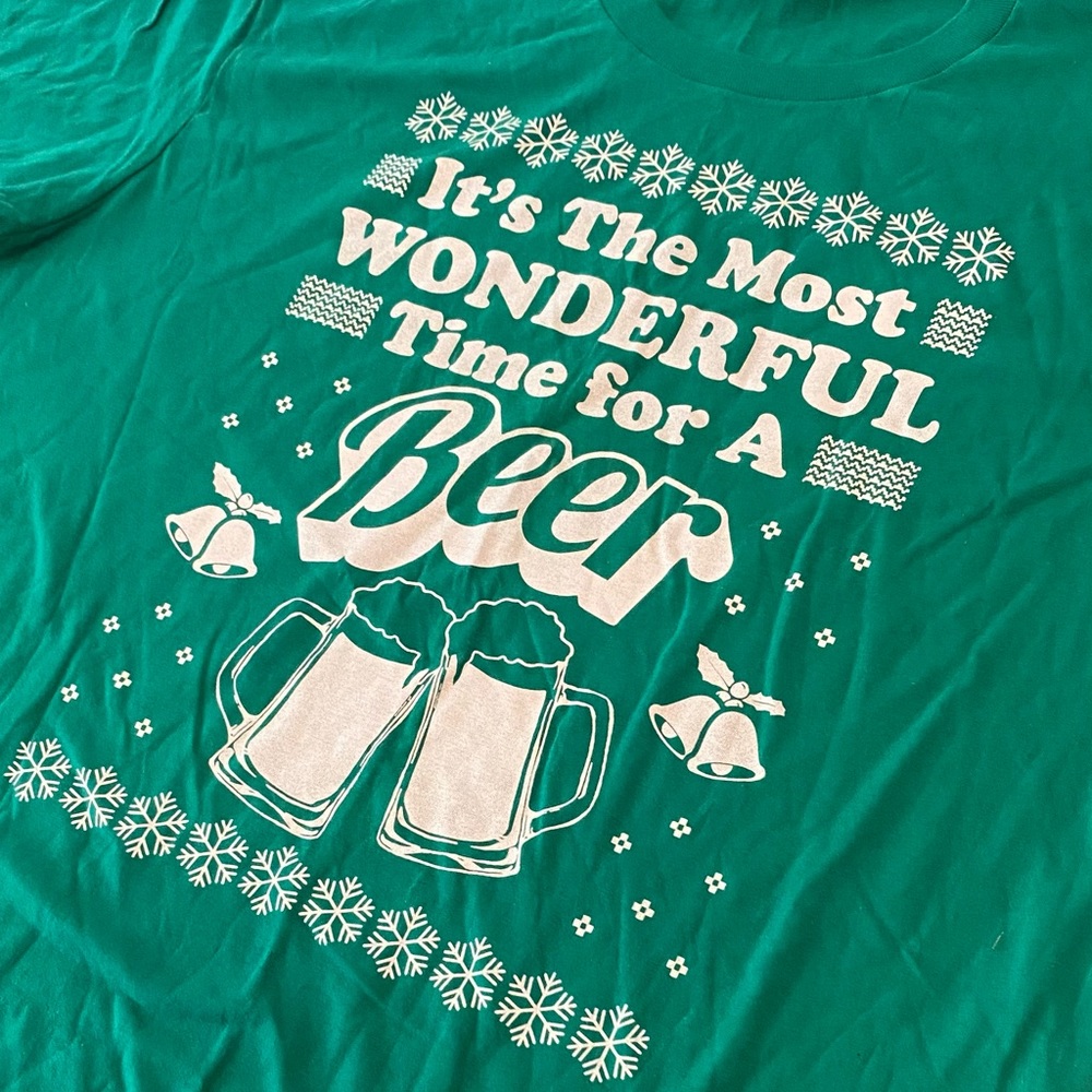 HG Apparel It’s The Most Wonderful Time For A Beer T-Shirt - Mens / Unisex NWT